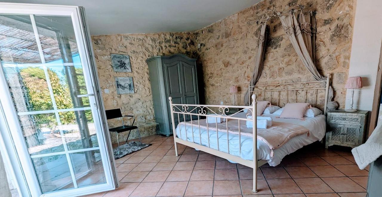 Chambre D'Hotes Grand Luberon Chez Manon En Luberon Lagnes Eksteriør billede